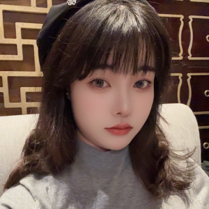 徐纬纬 · 老板